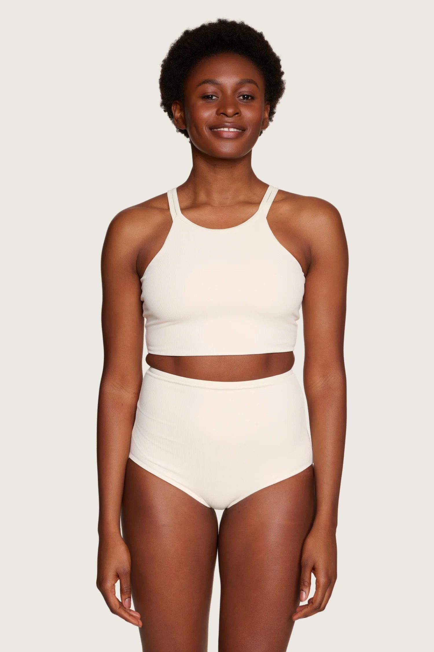 mymarini-grace-set-white-bikini-set-longline-top-highwaist-shorts image 2
