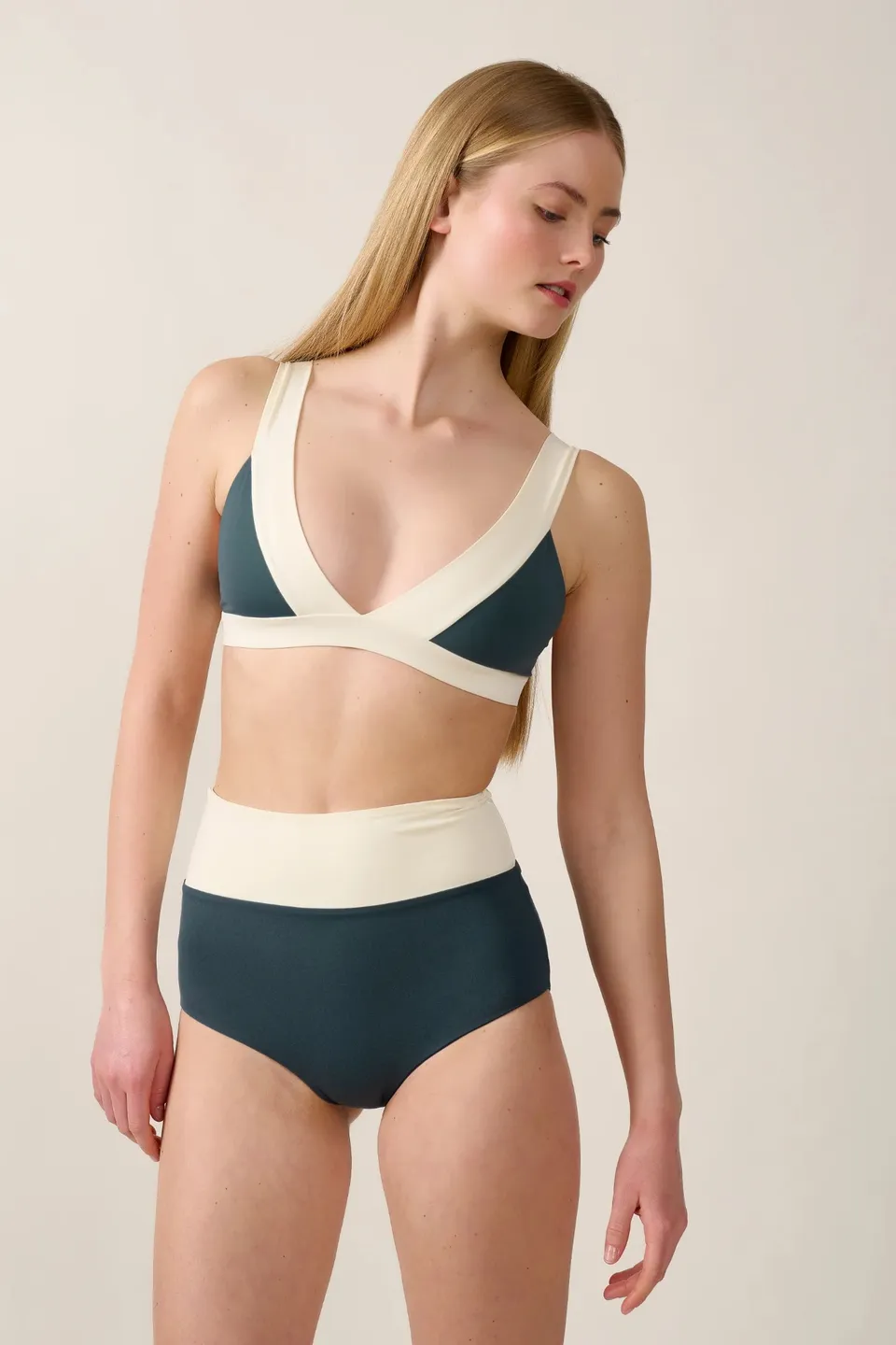 mymarini-lady-top-classics-bikini-oberteil-schwarz-grau-wei-wendbar image 1