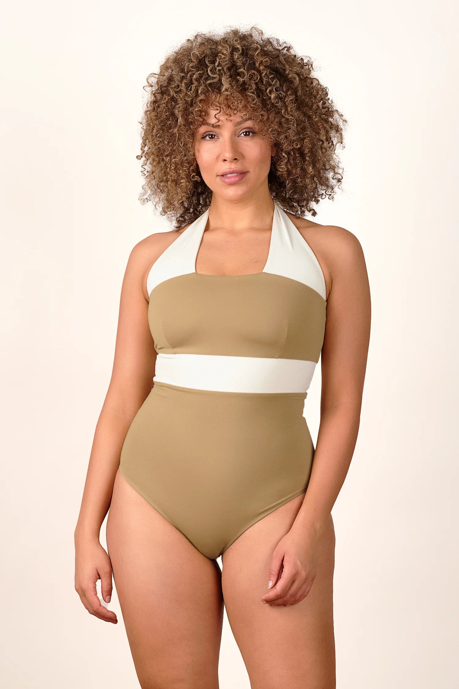 mymarini-neckholdersuit-memories-neckholder-einteiler-mit-kontrastband-und-soft- image 3
