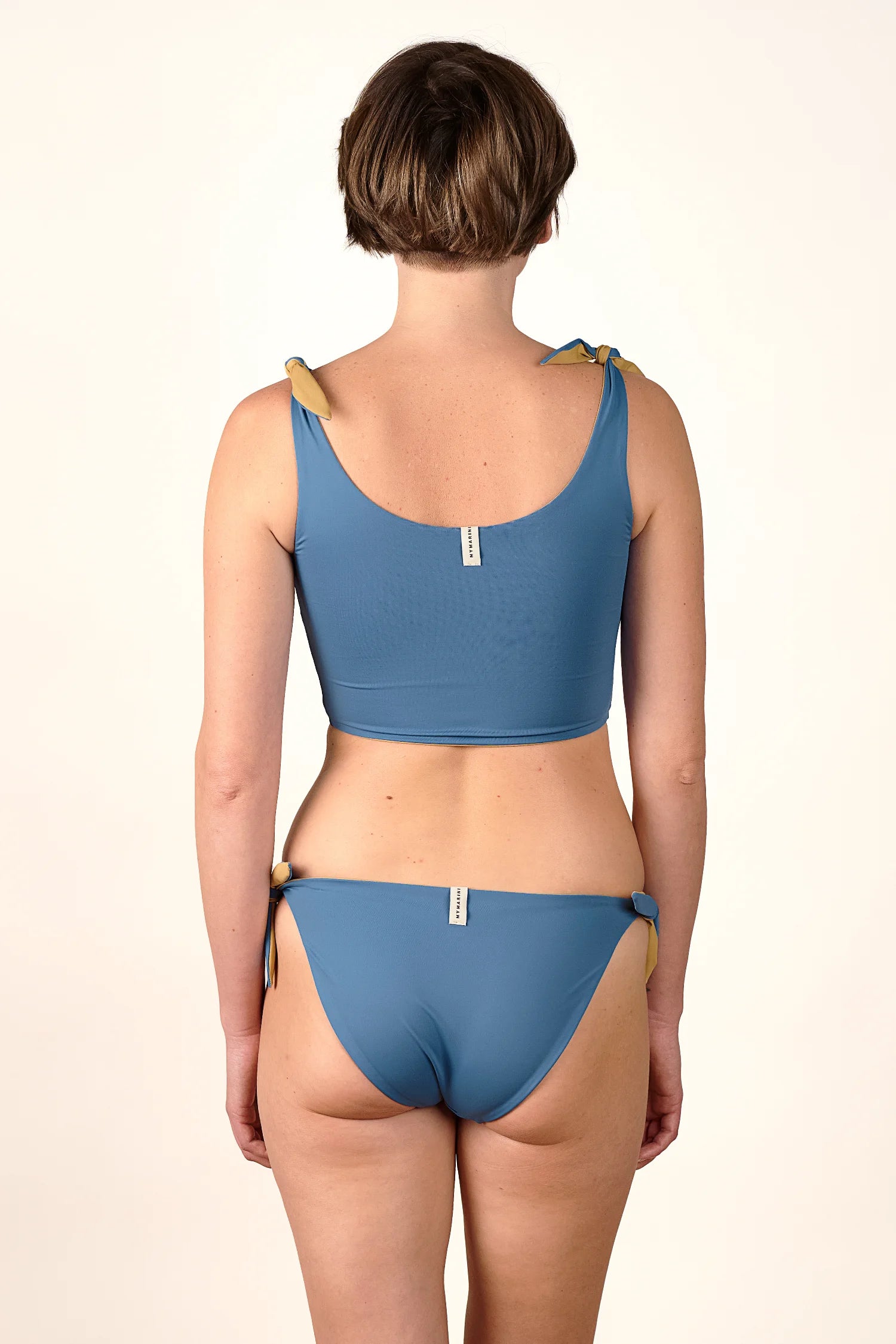 mymarini-holiday-tank-top-memories-bikini-top-crop-wendbar-blau-beige image 2