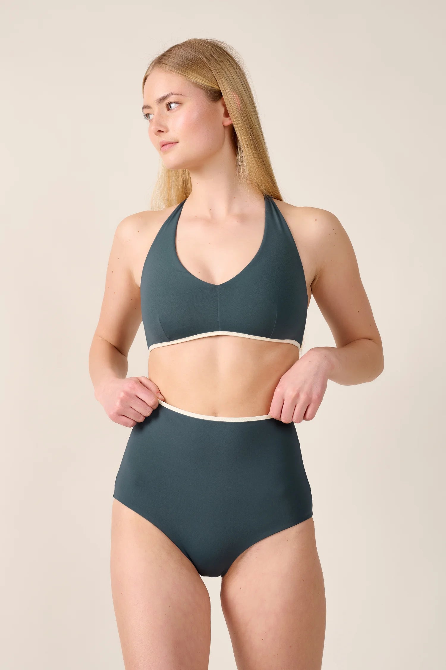 mymarini-holiday-top-classics-bikinitop-wendbar-neckholder image 1