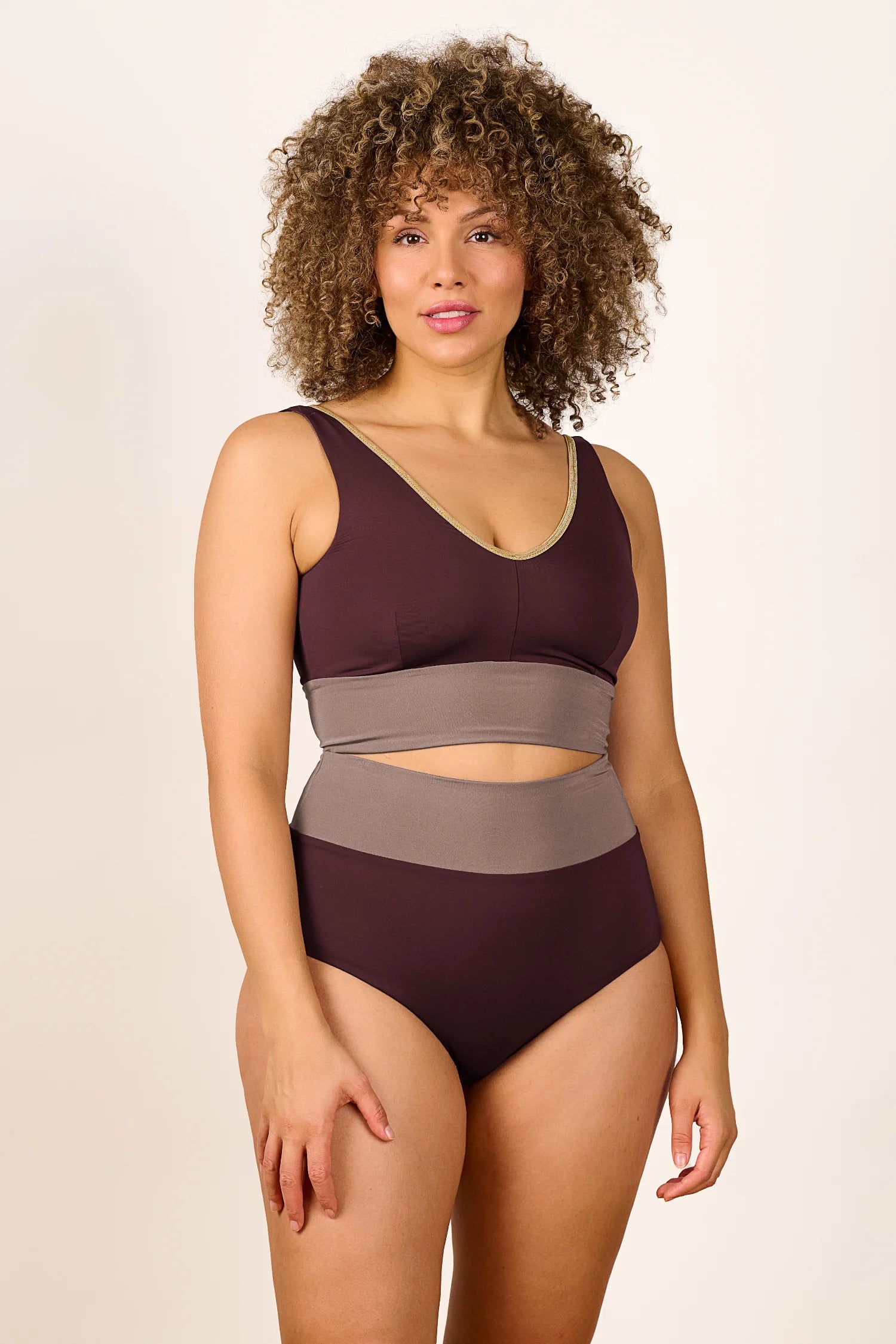 mymarini-yoga-set-shimmer-brown-bikini-set-v-neck-highwaist image 5