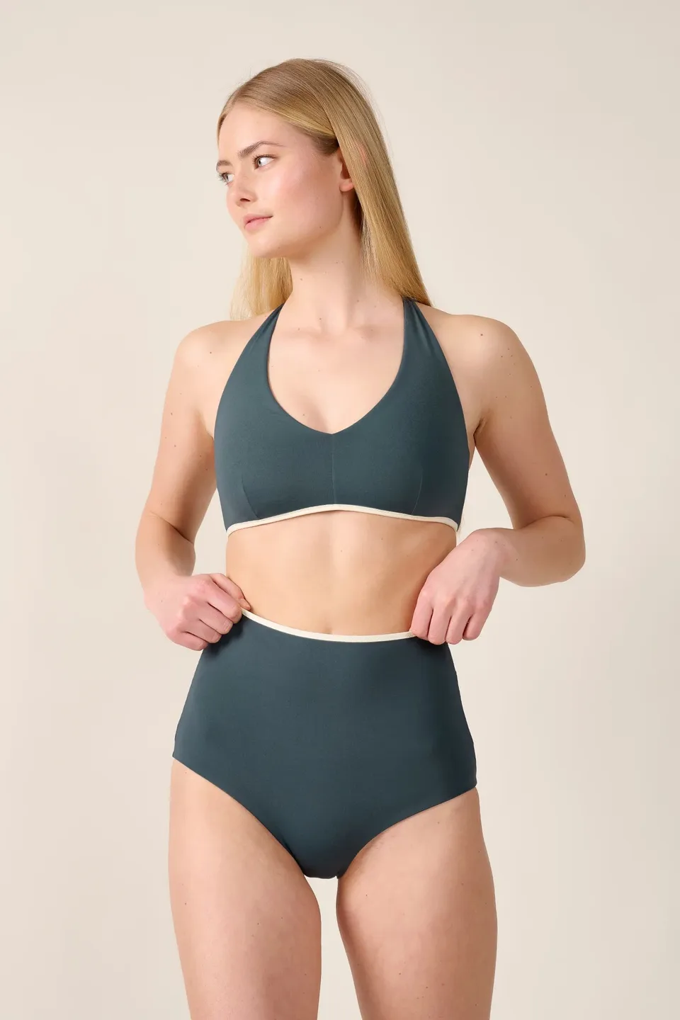 mymarini-holiday-top-classics-bikinitop-wendbar-neckholder image 1
