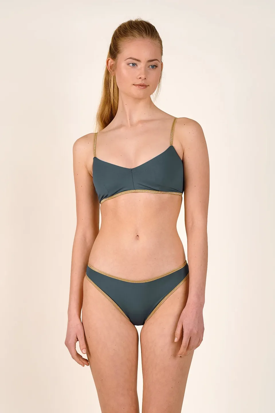 mymarini-sunny-bra-classic-shine-bikini-oberteil-bustier-goldtr-ger image 1