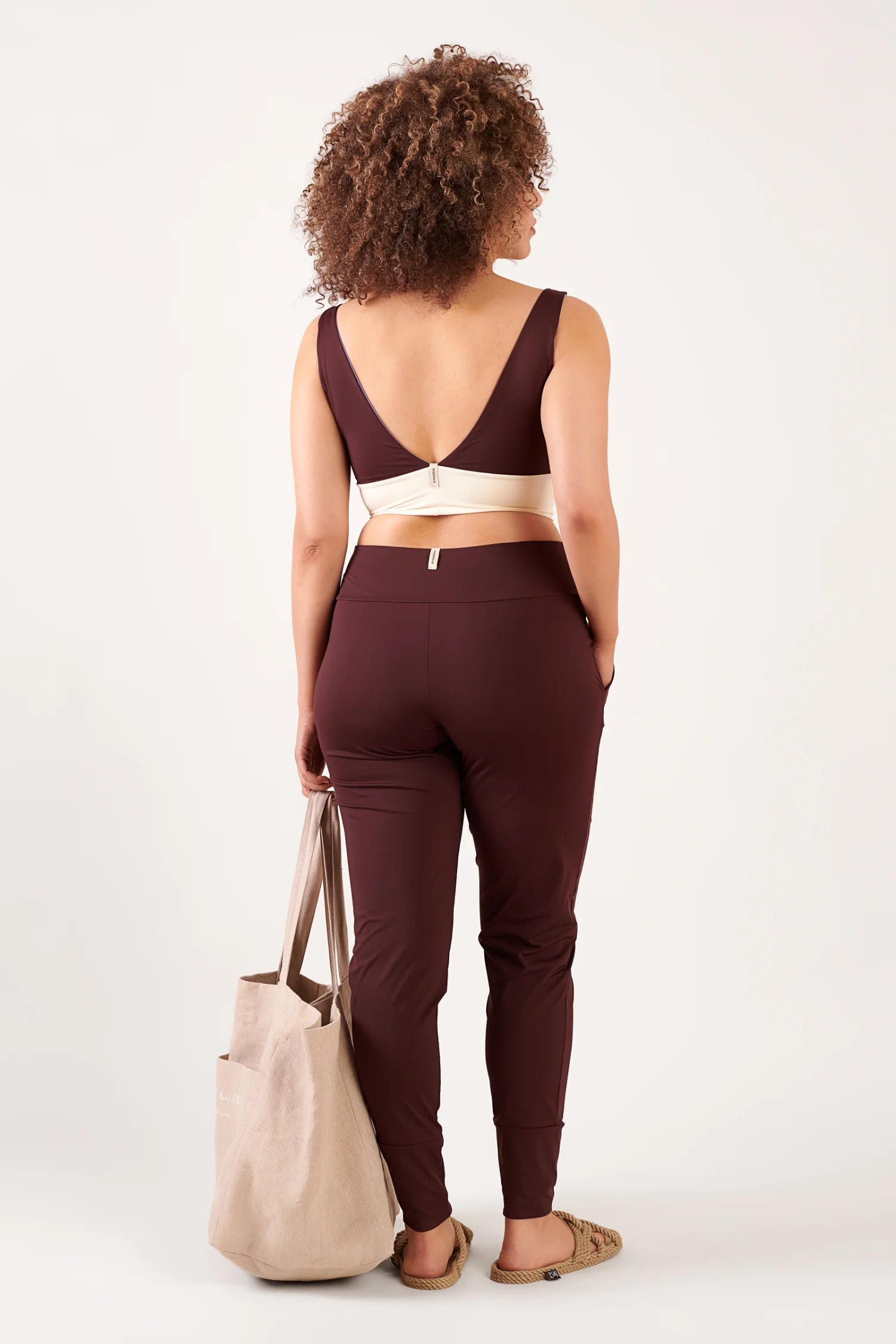 mymarini-loose-leggings-sport-und-freizeit-leggings-mit-taschen-weit-geschnitten image 2