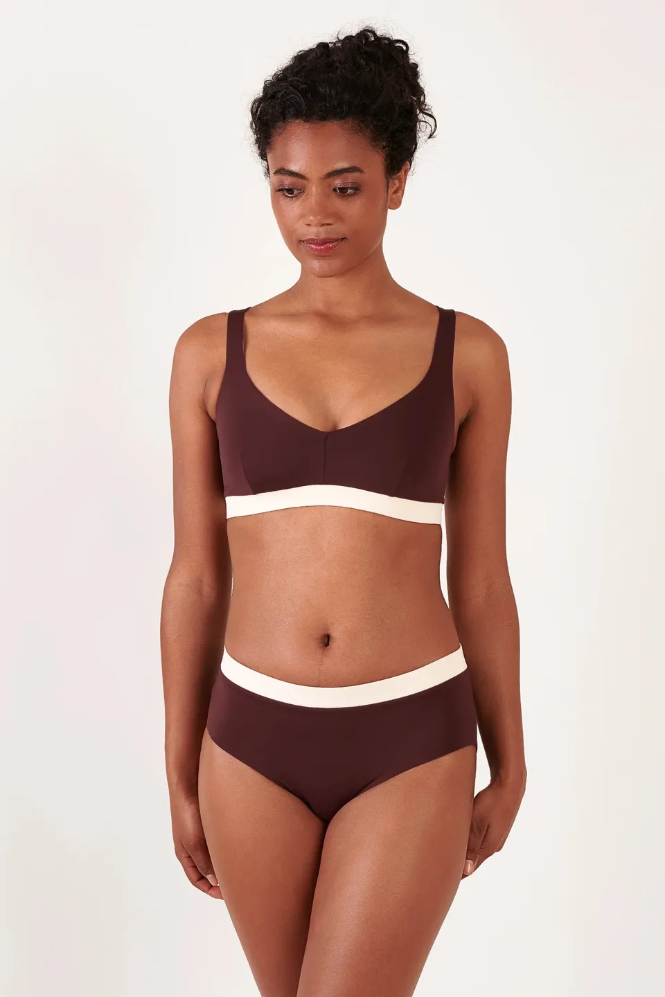 mymarini-sport-bra-bikini-oberteil-mit-cross-back image 1