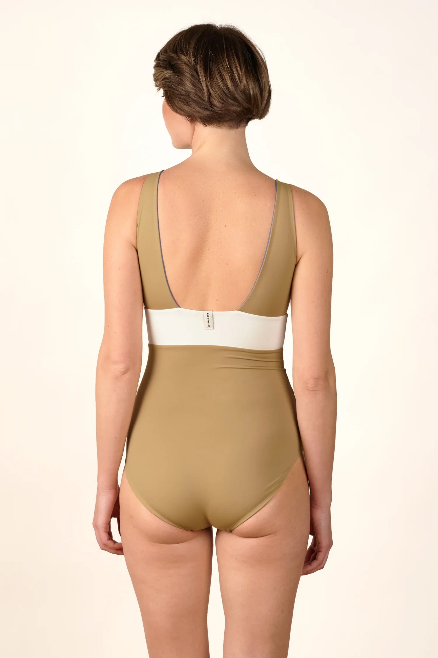 mymarini-plungesuit-memories-badeanzug-mit-tiefem-v-ausschnitt-blau-beige-rot-pi image 4