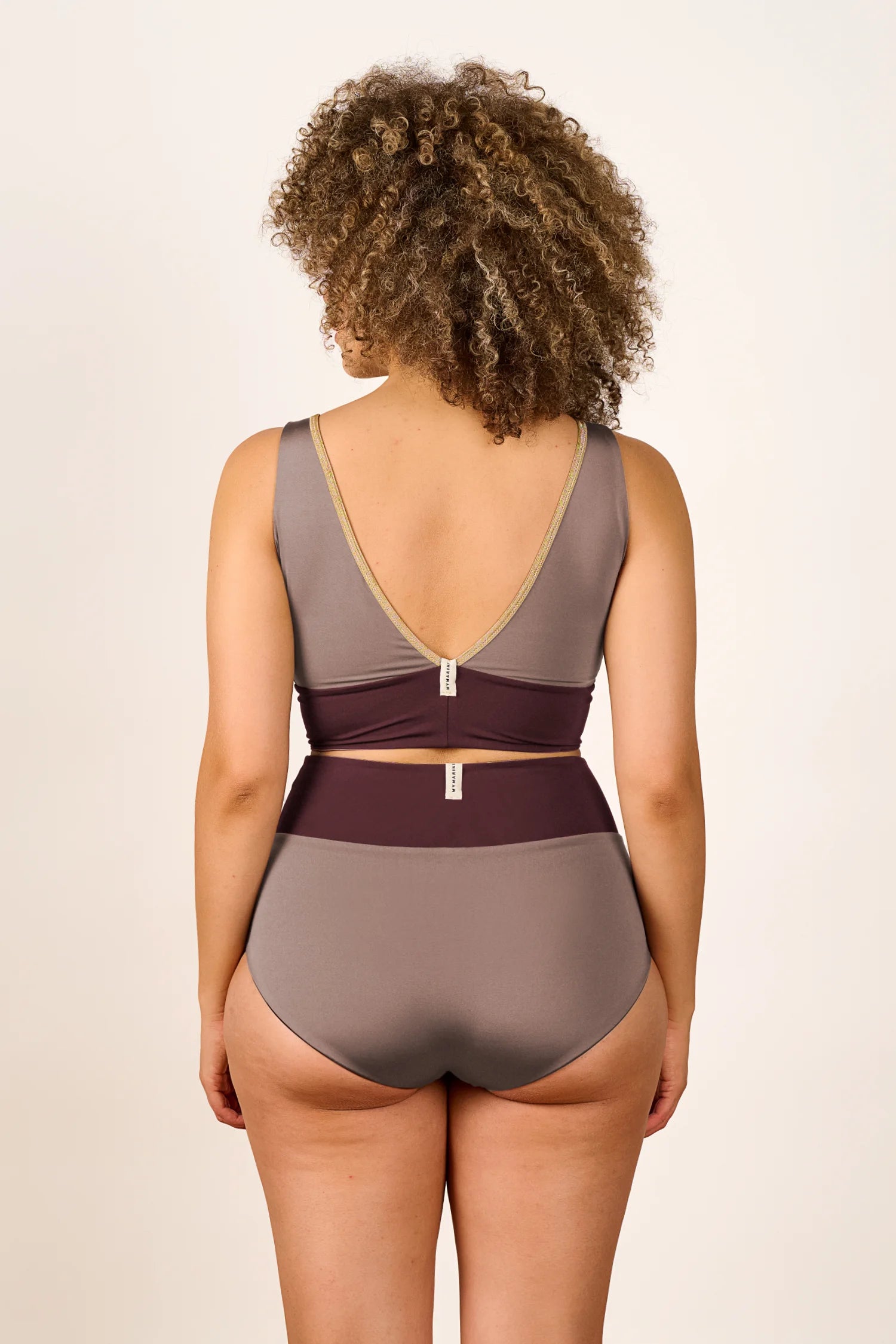 mymarini-yoga-set-shimmer-brown-bikini-set-v-neck-highwaist image 8
