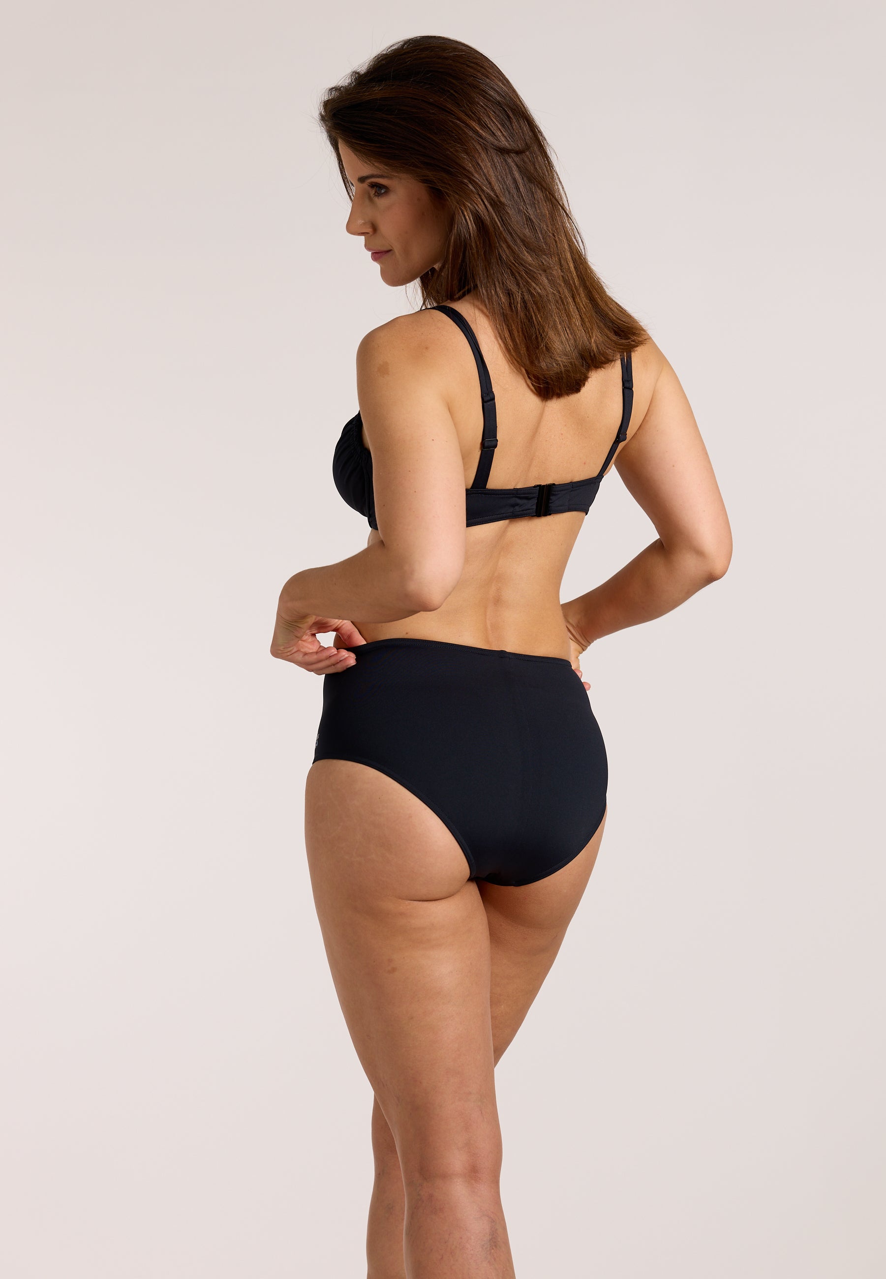 sunflair-color-up-bottom-bikinihose-high-waist image 5