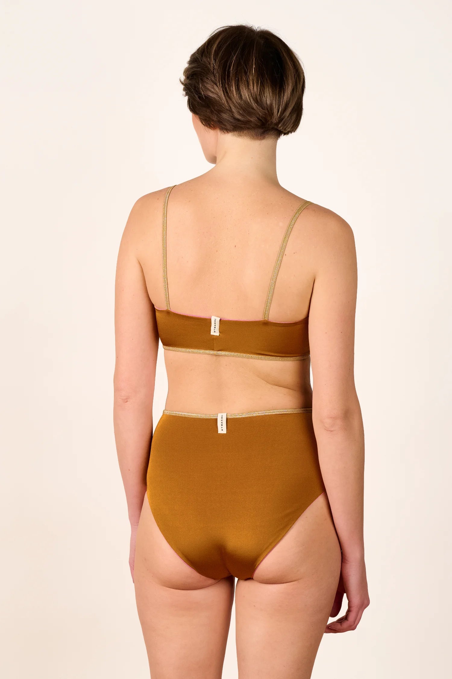 mymarini-highwaist-shorts-shine-memories-bikinihose-goldband-pink-bronze image 3