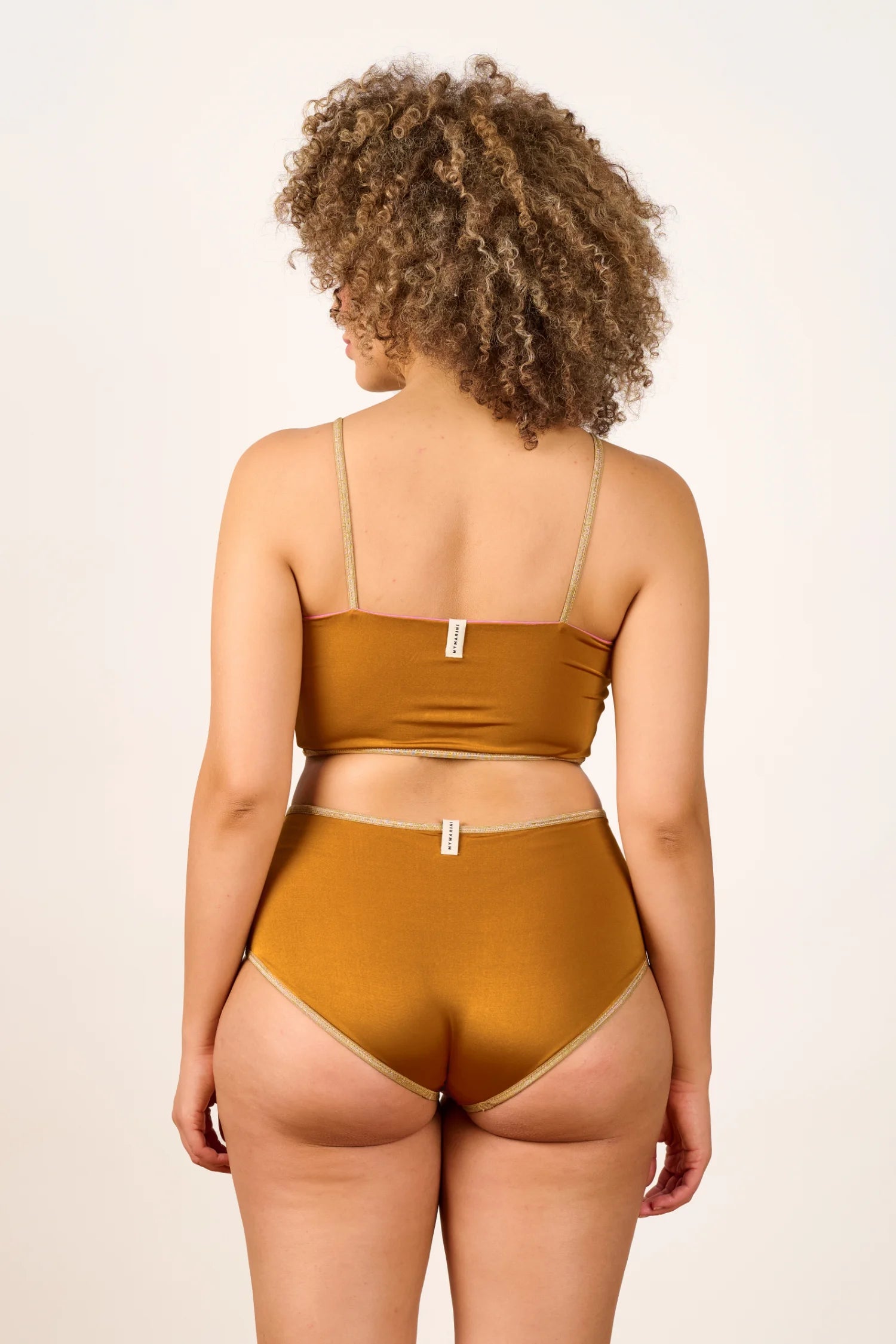 mymarini-shorts-shine-memories-bikini-hose-hipster-mit-mid-rise-und-gold-trim-pi image 3